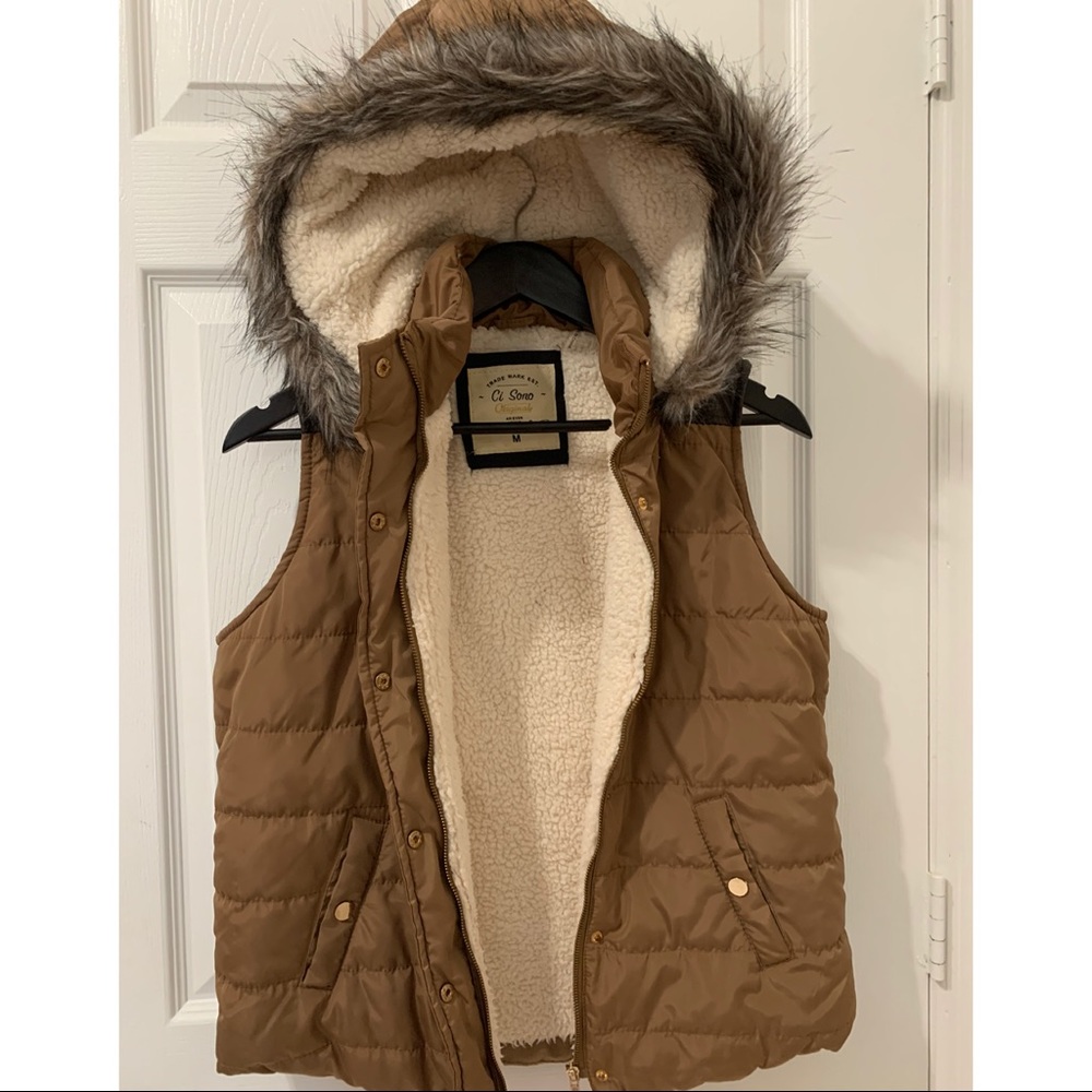 Sleeveless Puffer Coat